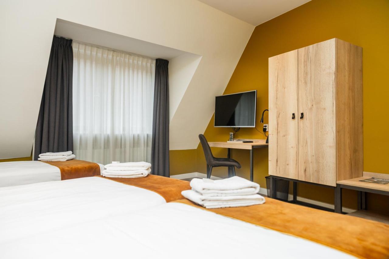 Hotel Onder De Linden ローデン エクステリア 写真